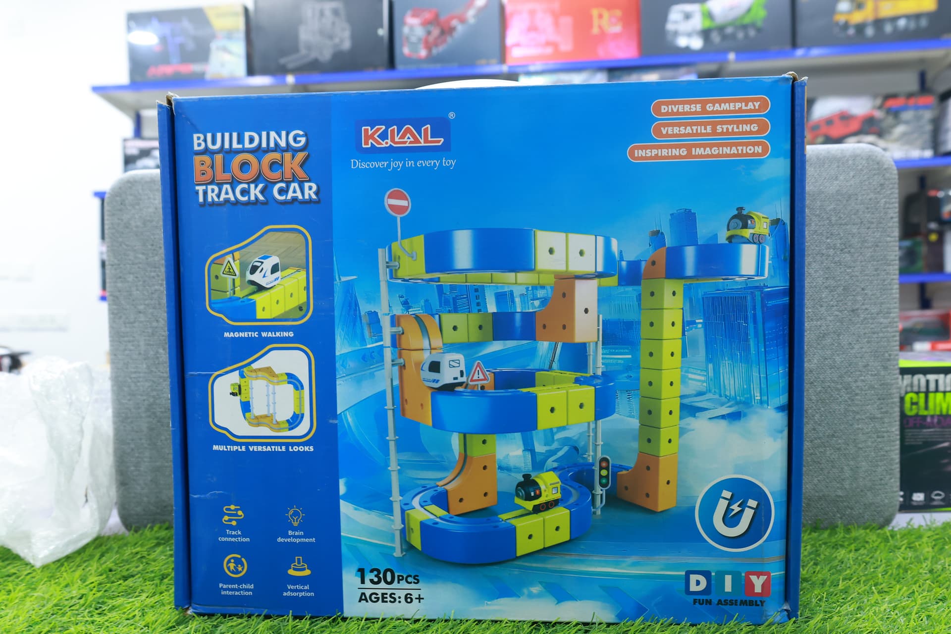 K.LAL Building Block Track Car — 130pcs, Magnetic Walking Mechanism, DIY, 6+ — view 2